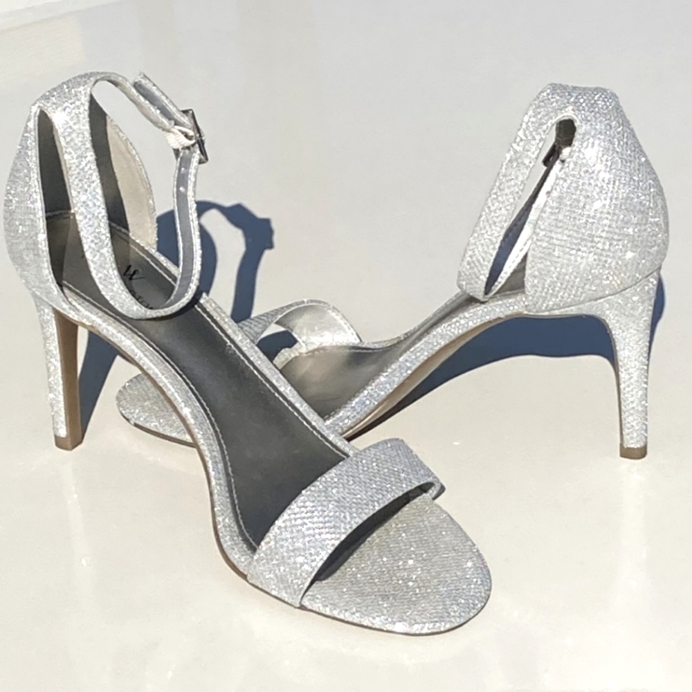 Worthington Silver Sparkle Diamond Heels Size 8.5 Womens